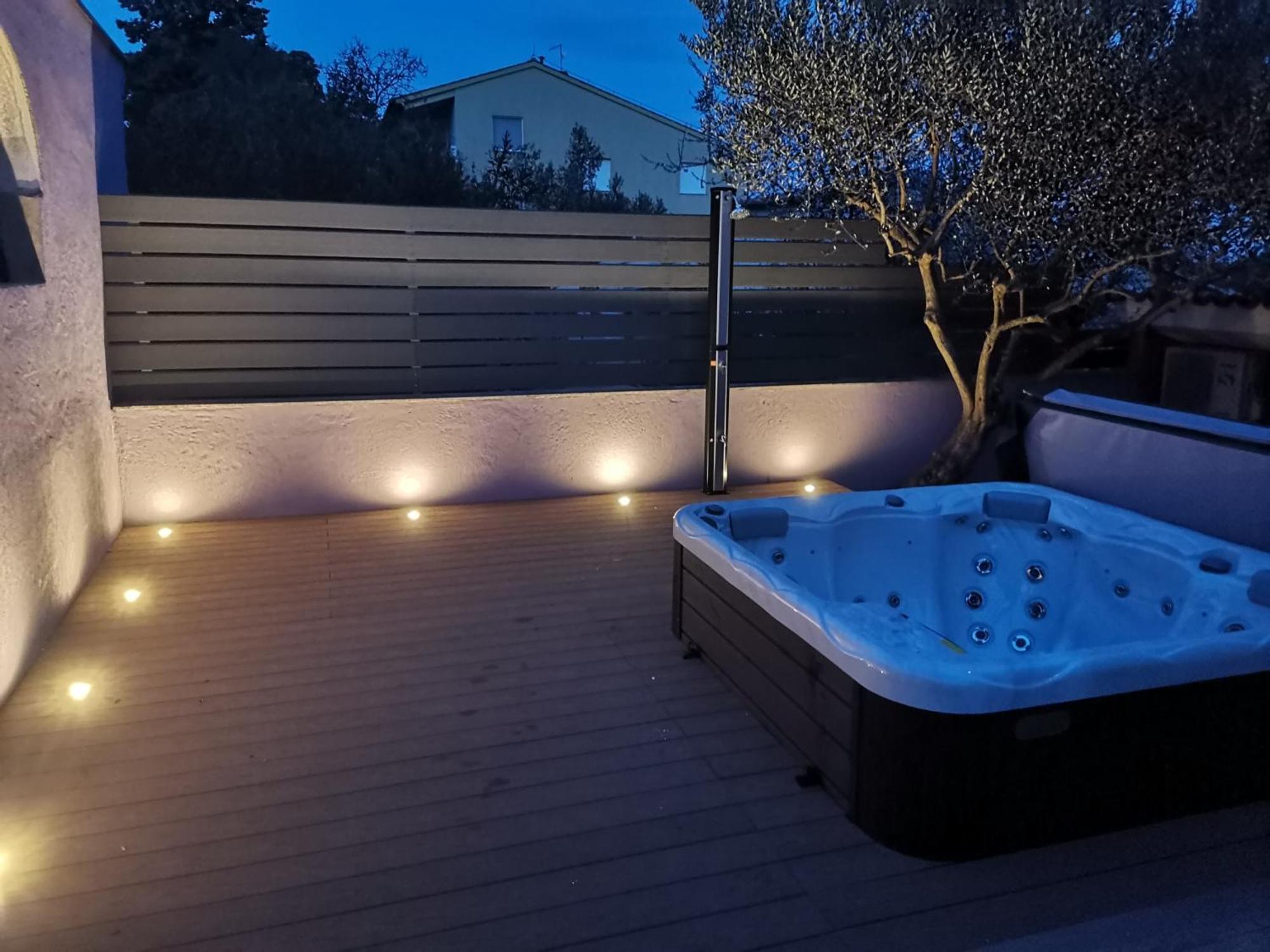 Apartments Fiora بريمونتيرا المظهر الخارجي الصورة