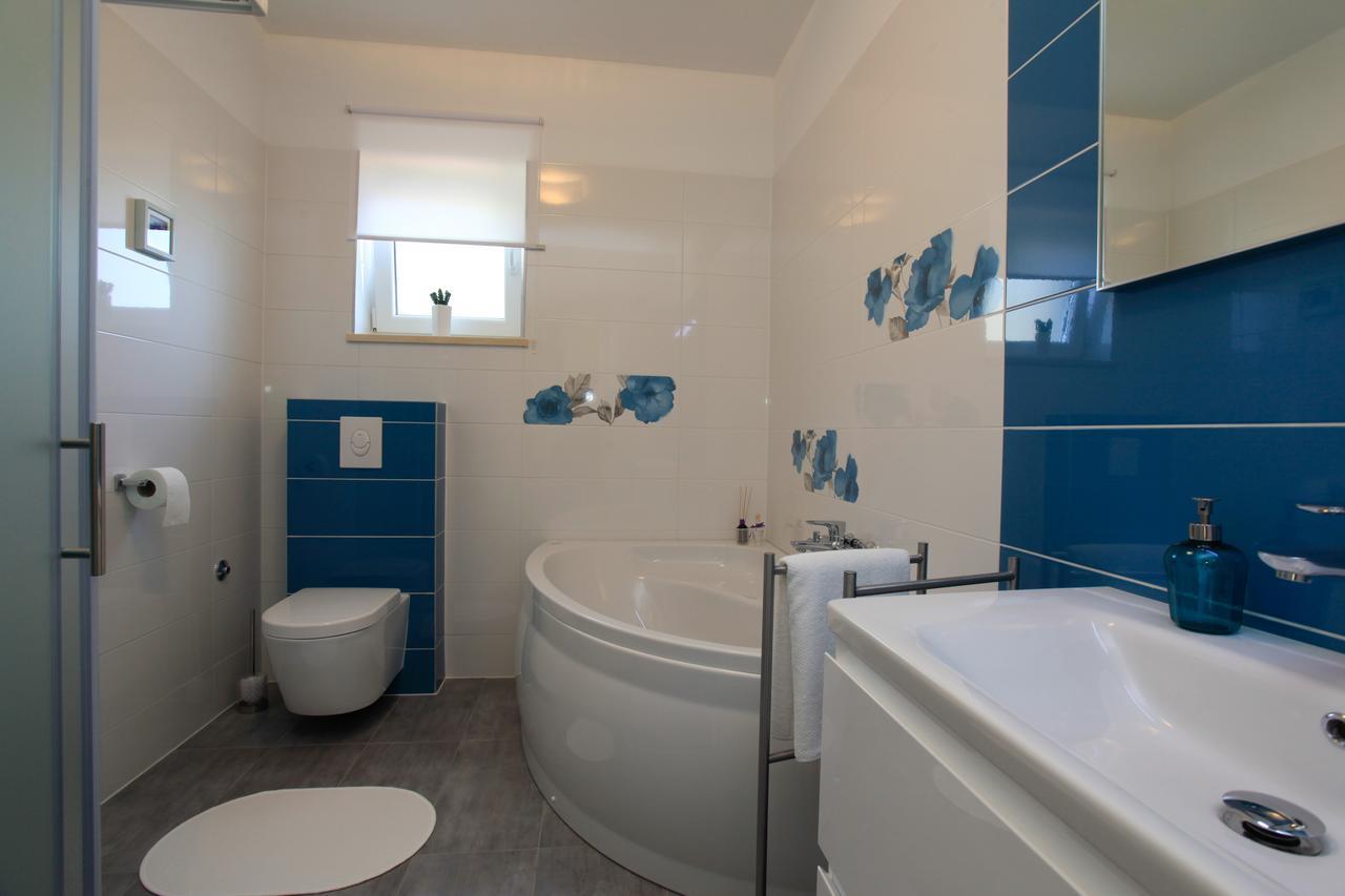 Apartments Fiora بريمونتيرا المظهر الخارجي الصورة